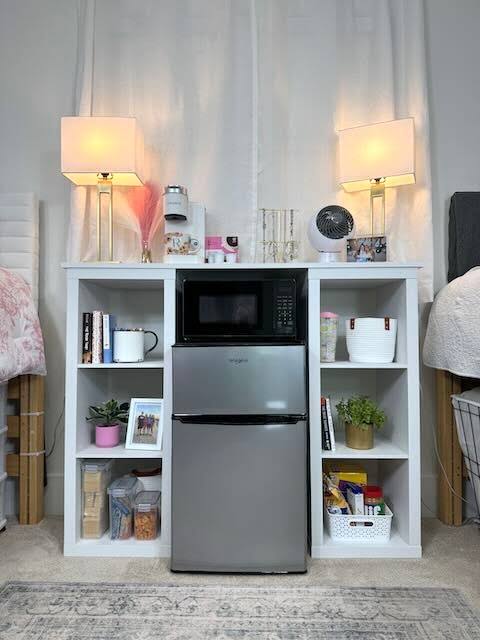 Mini fridge